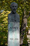 University of Veterinary Science Budapest statues - Ákos Azary 01.jpg