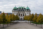 Wien Oberes Belvedere Ostseite.jpg